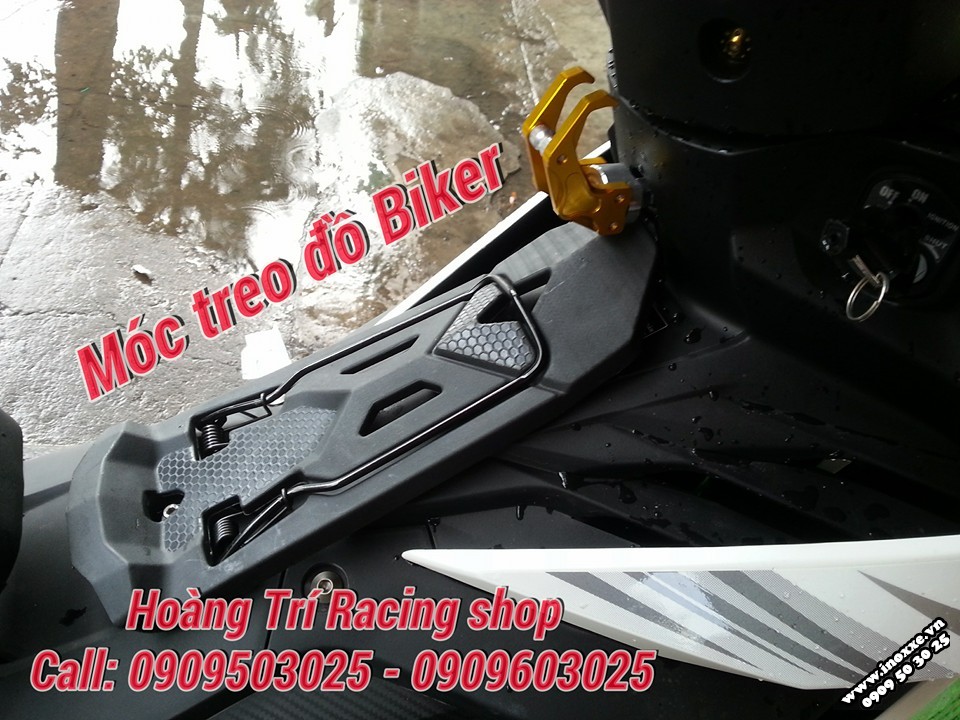 Móc treo đồ Biker - Đồ chơi Winner 150