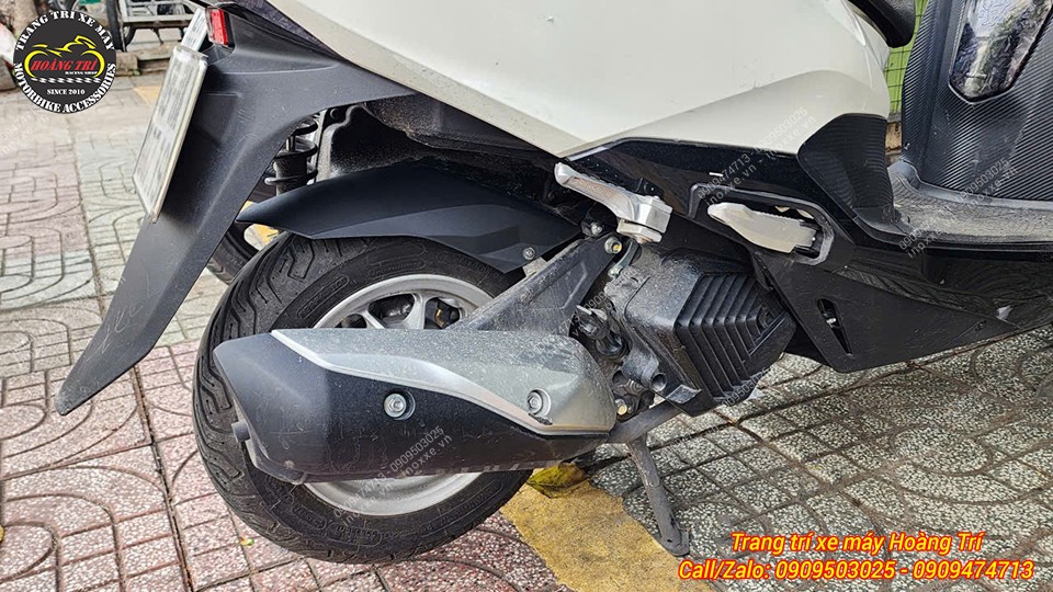 Chắn bùn (Dè con) xe Lead