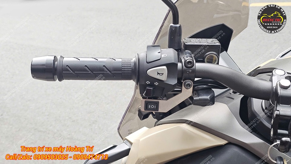 Pát inox và công tắc 2 nấc gắn ghi đông