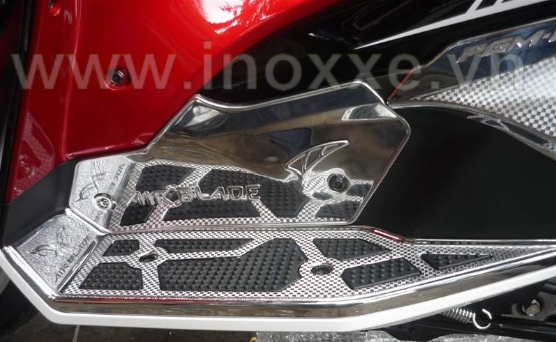 Phụ kiện xe Airblade 2013_Ốp hông 