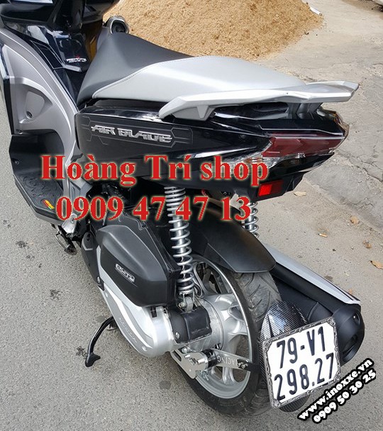 Chế chắn bùn sau xe Air Blade 2016