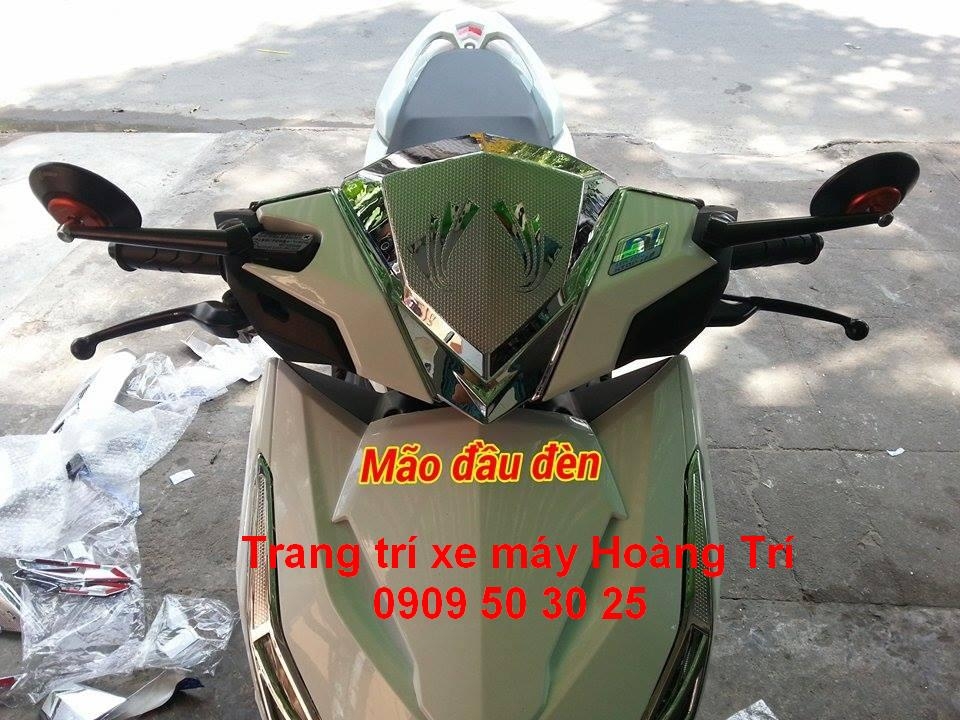 Trang trí xe Click Thái - Mão đầu đèn mạ crom