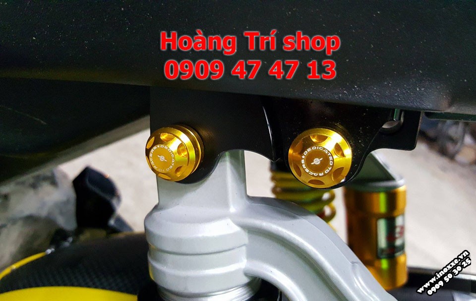 Chụp ốc kiểu Trusty gắn xe NVX 2017